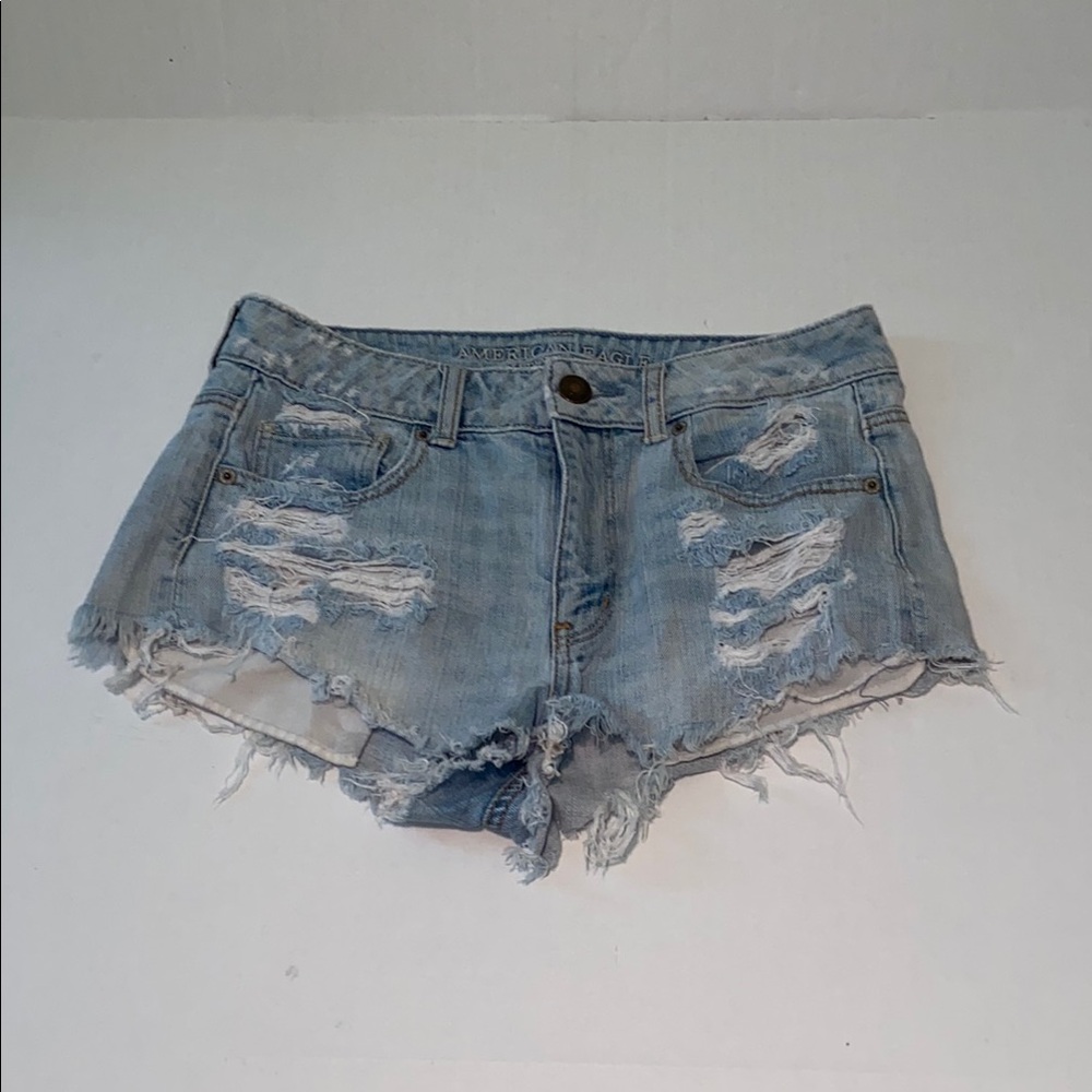 American Eagle Outfitters Women’s Size 8 Blue Jean Shorts Distressed Cut-Off